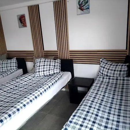 Ferienwohnung Max Zuckau Exterior foto